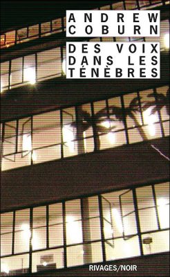 Livre FNAC Des voix dans les ténèbres